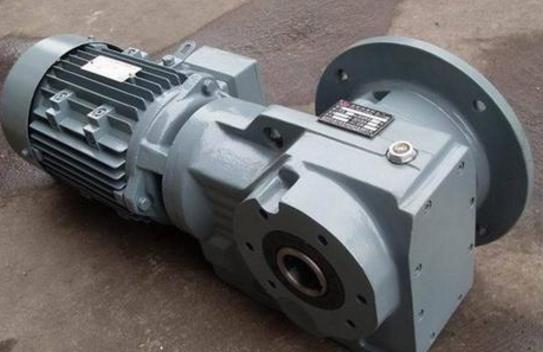 減速機廠家介紹齒輪減速機在不同行業的應用